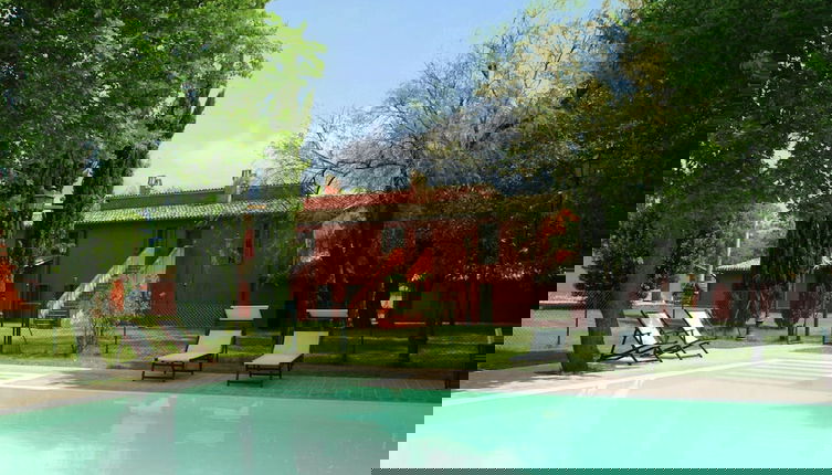 Foto 1 - Apartment With Swimming Pool