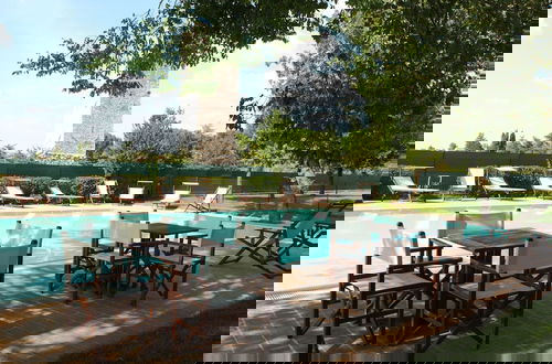Foto 16 - Apartment With Swimming Pool