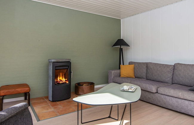 6 Person Holiday Home in Logstor - Foto 7