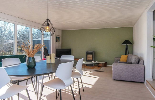 6 Person Holiday Home in Logstor - Foto 13