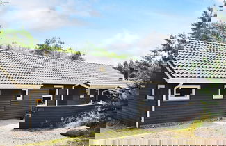 Foto 1 - 6 Person Holiday Home in Norre Nebel