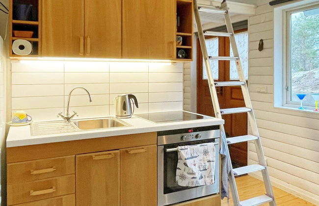 4 Person Holiday Home in Kullavik - Foto 6