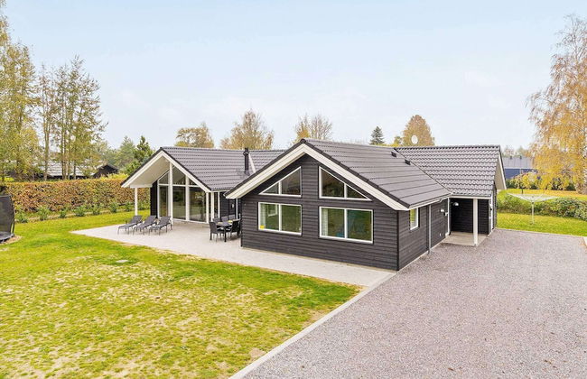 Luxury Retreat With Pool - By Traum Ferienwohnungen - Photo 37