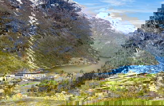 Foto 1 - 9 Person Holiday Home in Geiranger-by Traum
