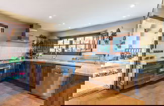 Foto 3 - Modern Mansion in Pontós With Private Swimming Pool