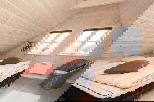 Foto 3 - 8 Person Holiday Home in Blavand