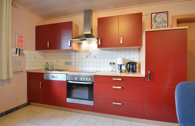 Comfy Holiday Home in Burg Reuland With Sauna, Terrace, BBQ - Foto 38