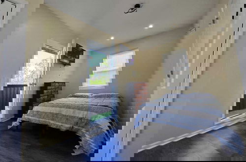 Photo 22 - G.O.G Building