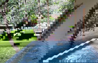 Foto 2 - 4BD Apartment With Outdoor Jacuzzi Garden