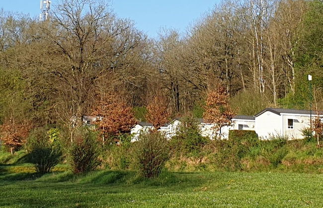 Chalet in Olloy-sur-viroin With Patio - Foto 30