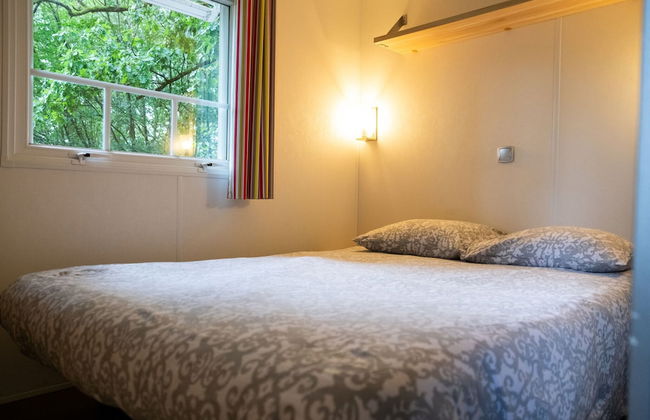 Chalet in Olloy-sur-viroin With Patio - Foto 4