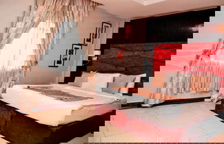Photo 3 - Danag Apartments