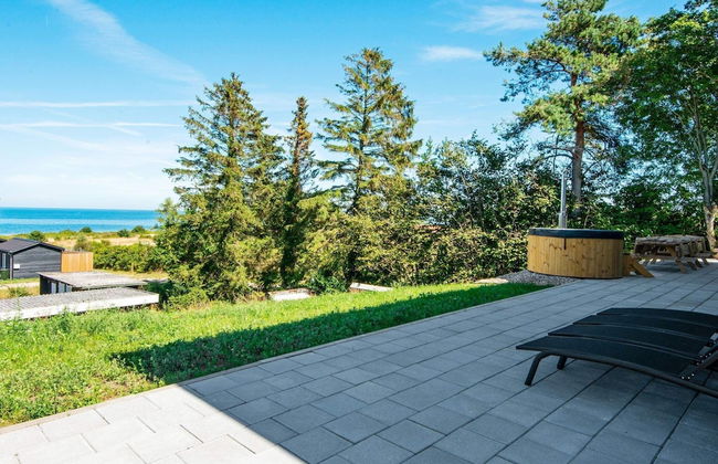 10 Person Holiday Home in Allingabro - Foto 35