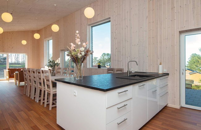 10 Person Holiday Home in Allingabro - Foto 5