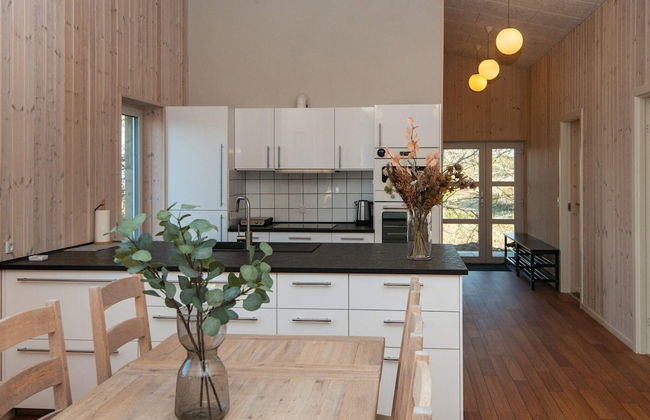 10 Person Holiday Home in Allingabro - Foto 9