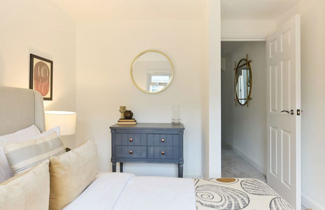 The Shepherd s Bush Wonder - Trendy 4bdr Home With Garden Terrace - Foto 19