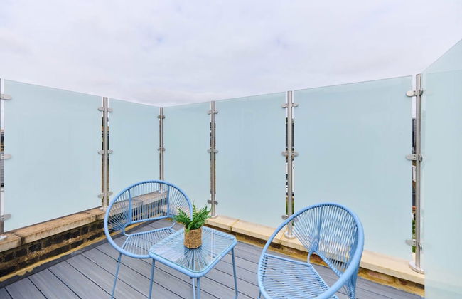 The Shepherd s Bush Wonder - Trendy 4bdr Home With Garden Terrace - Foto 33