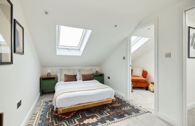 The Shepherd s Bush Wonder - Trendy 4bdr Home With Garden Terrace - Foto 7