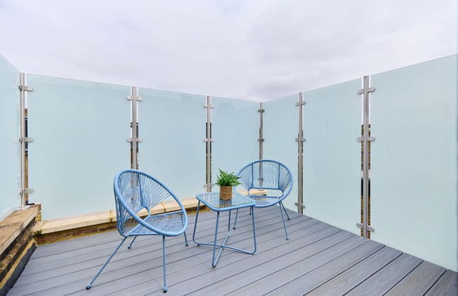 The Shepherd s Bush Wonder - Trendy 4bdr Home With Garden Terrace - Foto 9