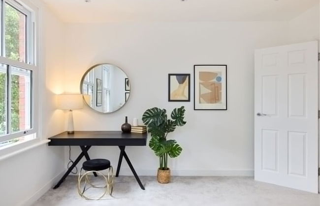 The Shepherd s Bush Wonder - Trendy 4bdr Home With Garden Terrace - Foto 26