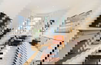 Foto 1 - The Shepherd s Bush Wonder - Trendy 4bdr Home With Garden Terrace