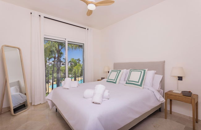 2 Bedroom, 2 Bathroom Penthouse Apartment - Photo 6