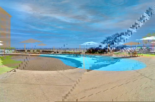 Foto 7 - 417 Seascape by Avantstay Beachfront Condo w/ Communal Pool Access