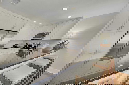 Foto 3 - 417 Seascape by Avantstay Beachfront Condo w/ Communal Pool Access