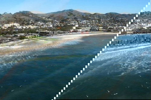 Photo 28 - Ventura Beach 1