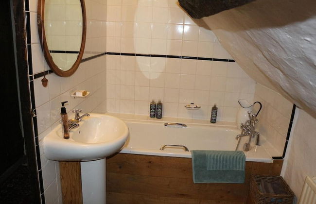 15th Century 3 Bedroom Cottage & Delightful Garden - Foto 12