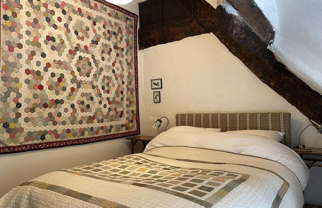15th Century 3 Bedroom Cottage & Delightful Garden - Foto 3