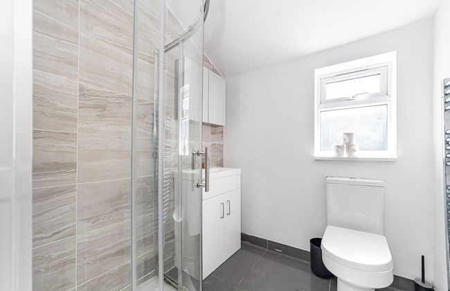 Spacious & Chic 3bed House in London - Foto 42