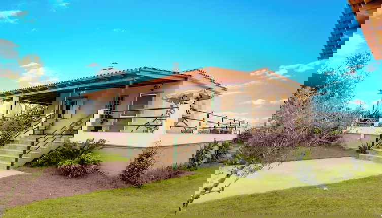 Photo 1 - Elysium Countryside House Jacuzzi - Doune