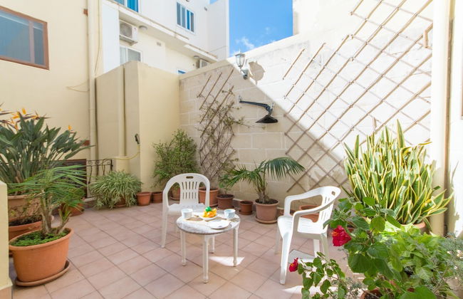 Well Located Cozy House Courtyard Kalka - Foto 29