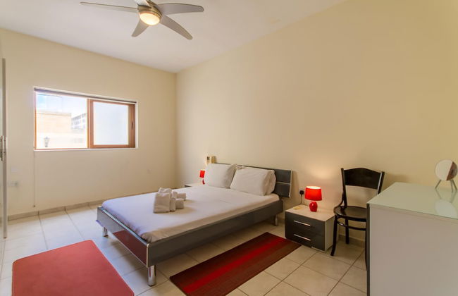 Well Located Cozy House Courtyard Kalka - Foto 16