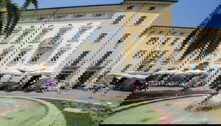 Foto 1 - Residenza Rocca del Lago 2