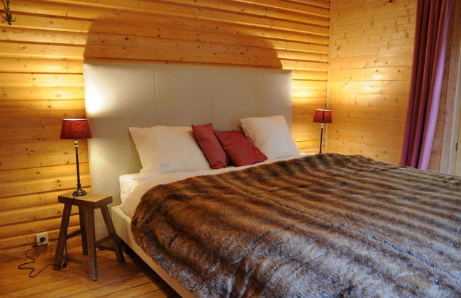 Spacious Chalet Located at Bomal with Hot Tub & Garden Parlour - Foto 6