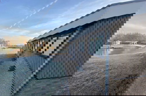 Foto 1 - Alluring Chalet Near Kampen