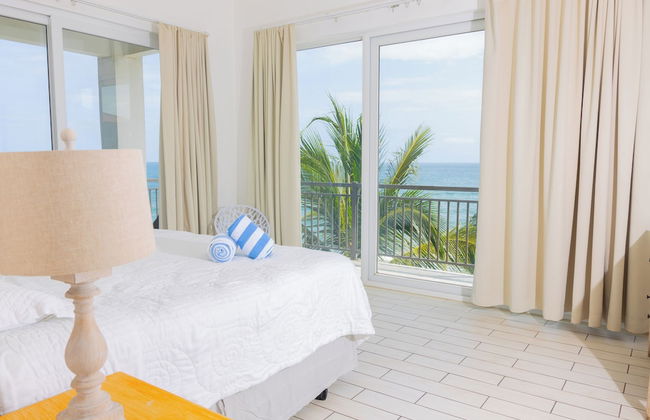 Playa Escondida Beach Club - Photo 15