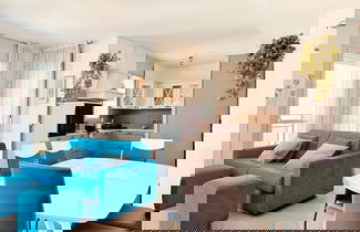Foto 1 - Modern and Peaceful Apartment With Balcony