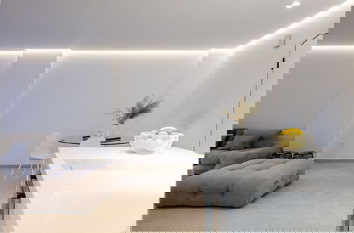 Foto 18 - Akonizia Luxury House - With Private Swimming Pool