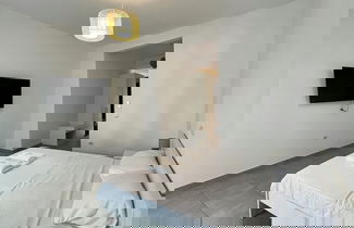 Foto 2 - Vibrant Omonia Oasis, Modern Apartment in the Heart of Athens