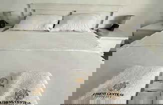 Foto 3 - Vibrant Omonia Oasis, Modern Apartment in the Heart of Athens