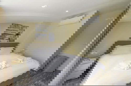 Photo 6 - Flat w Shared Pool and Balcony 8 min to Beach
