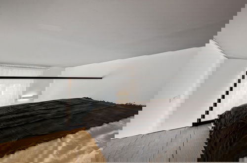 Foto 16 - Cozy Penthouse With Stunning View Balcony