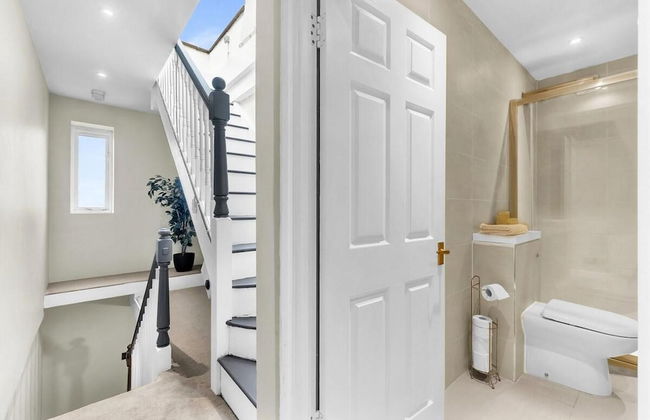 Charming Reigate Cottage Retreat - Foto 30