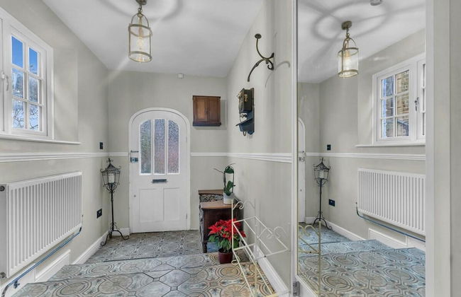 Charming Reigate Cottage Retreat - Foto 27