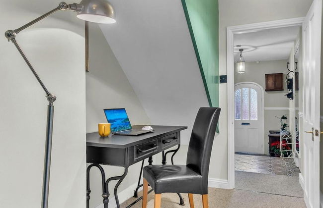 Charming Reigate Cottage Retreat - Foto 23