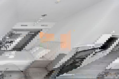 Foto 4 - WelHome - Greenery Apt for Modern Studio in Production City