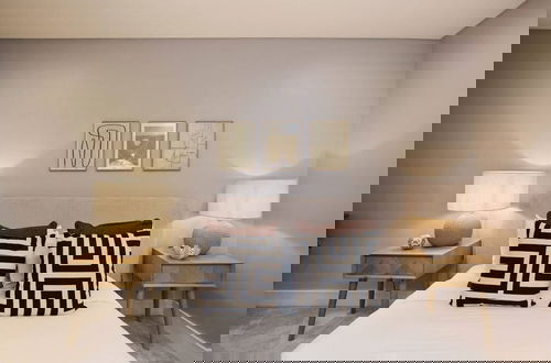 Foto 9 - The Westbourne Park Place - Elegant 3bdr Flat
